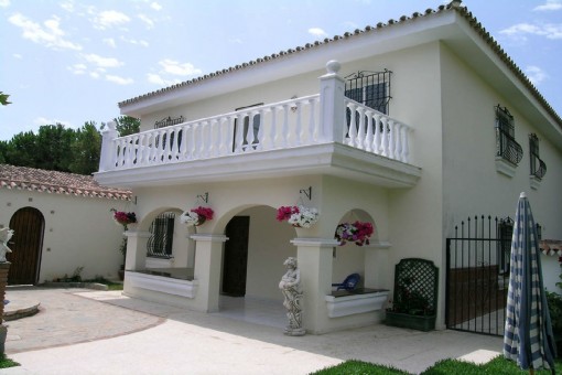 commercial in Elviria