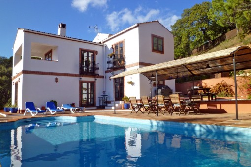 Idyllic finca with large guest house in Casares, Málaga