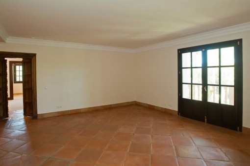 Living area with tiled floor