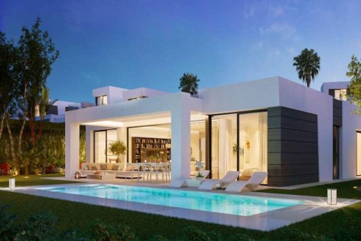 Three Bedroom Villa With Stunning Views Located In Cabopino Golf Course Close To Marbella Purchase