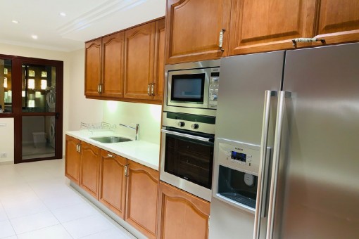Fully equipped kitchen